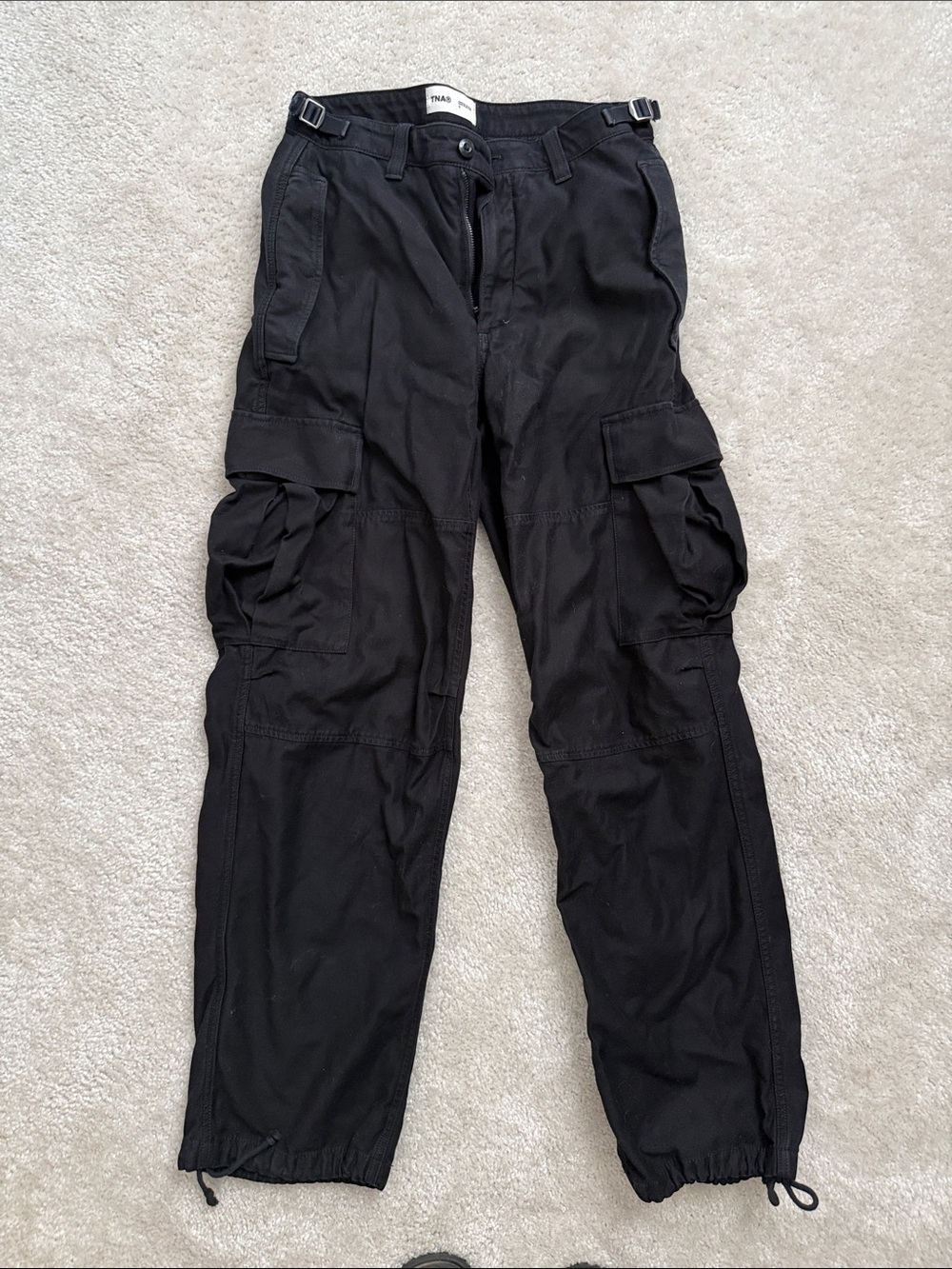 Aritzia TNA New Supply Cargo Pants in Black